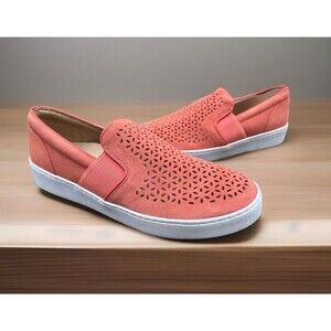 Vionic Kani Women's 9 Slip On Suede Loafers Cut Out - Coral